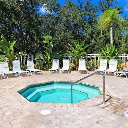 Resort-Style Condo Near Disney World Кіссіммі Екстер'єр фото